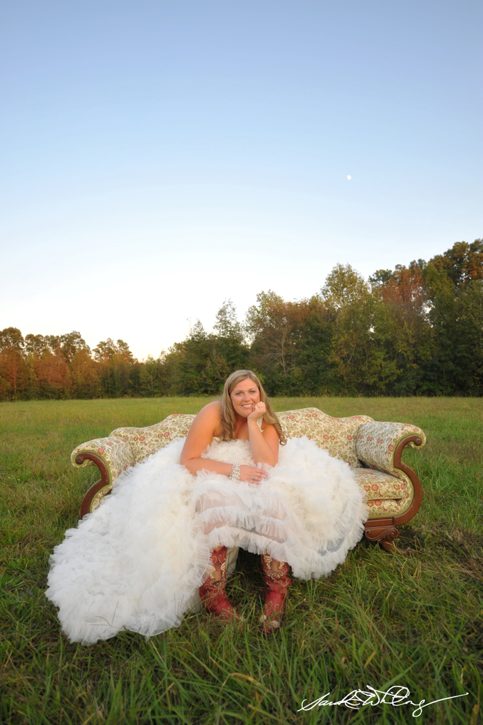 Amy's Country Chic Bridal Session